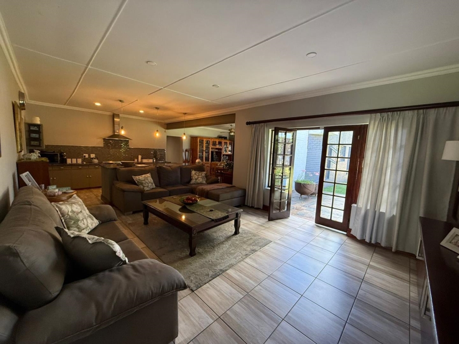 5 Bedroom Property for Sale in Universitas Free State